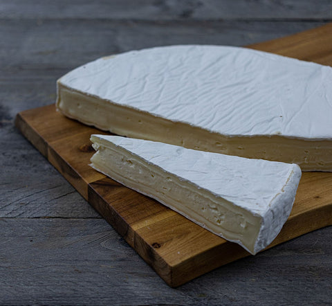 französischer Tortenbrie