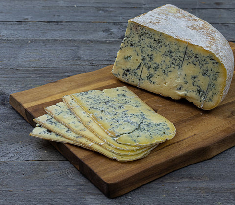 Blauschimmel Raclette am Stück