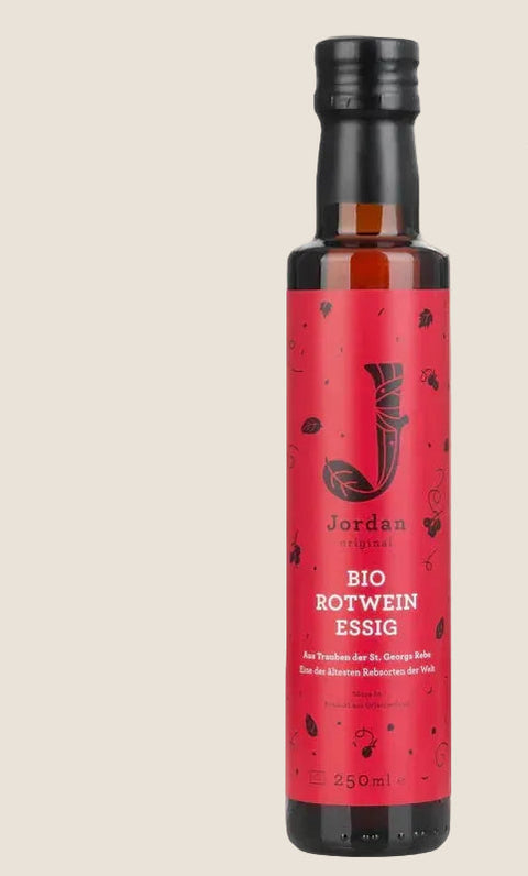 Jordan Essig / Balsamico